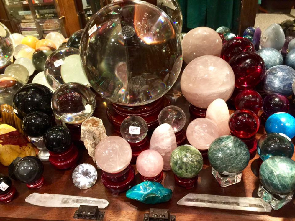 Crystals & Crystal Balls Love Potion Store