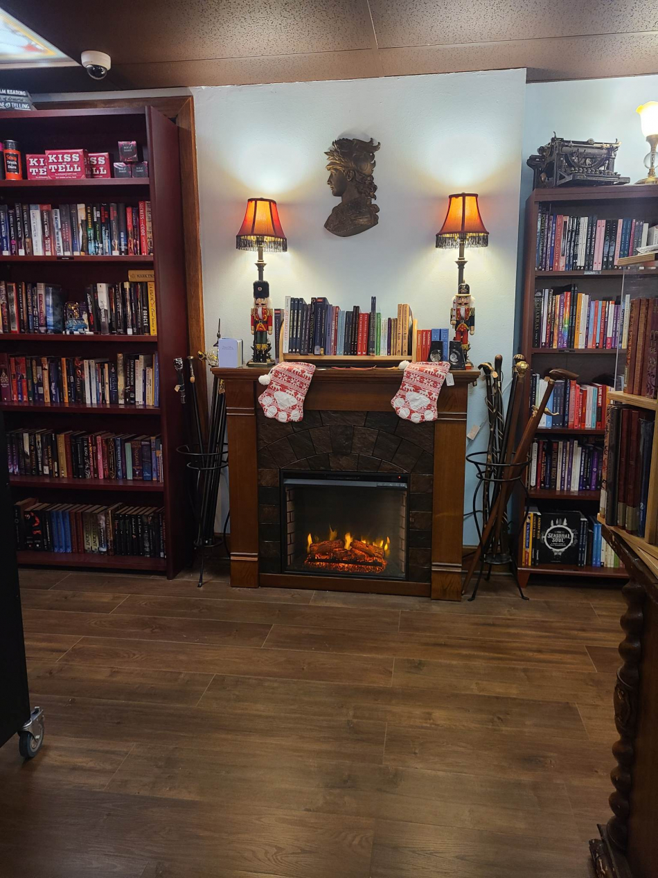 Warmth and Read 317181360_1324935418319401_2834664589037074845_n.jpg