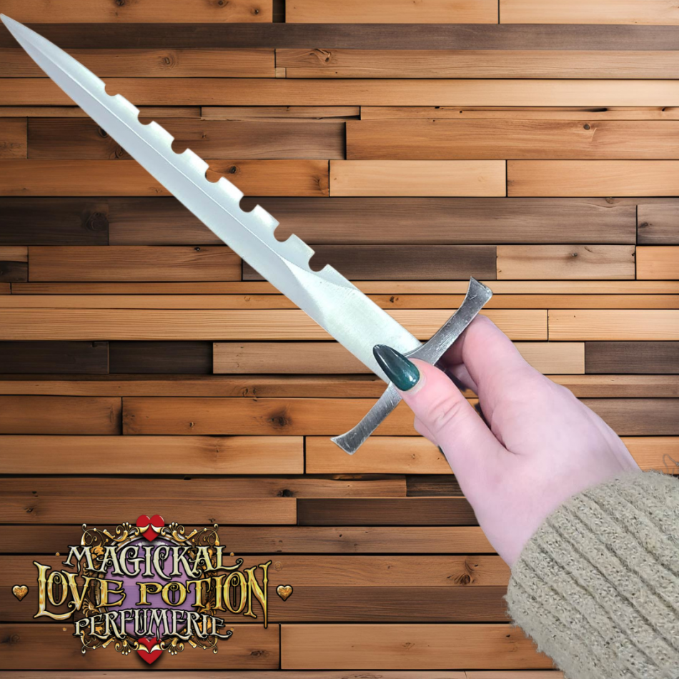 Dagger untitled_design.png