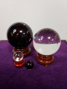 Scrying Crystal Balls 